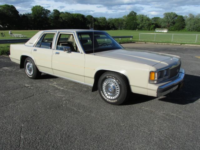 1991 Ford LTD Crown Victoria 'P72' Police Interceptor 351W 5.8L Engine RARE! 1991 Ford Crown Victoria Police Interceptor