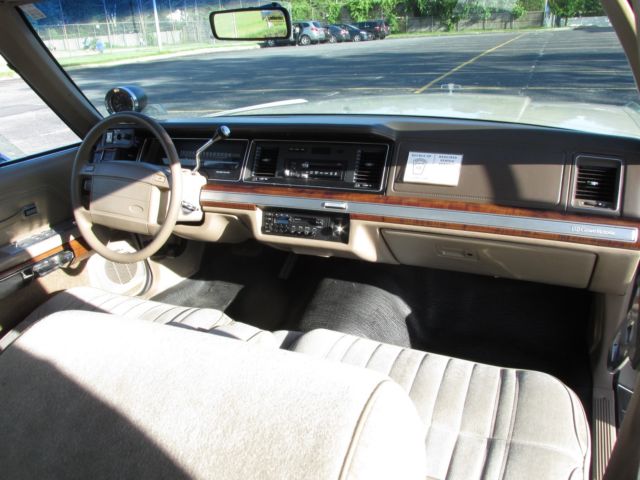1991 Ford Crown Victoria Police Interceptor - photo 12