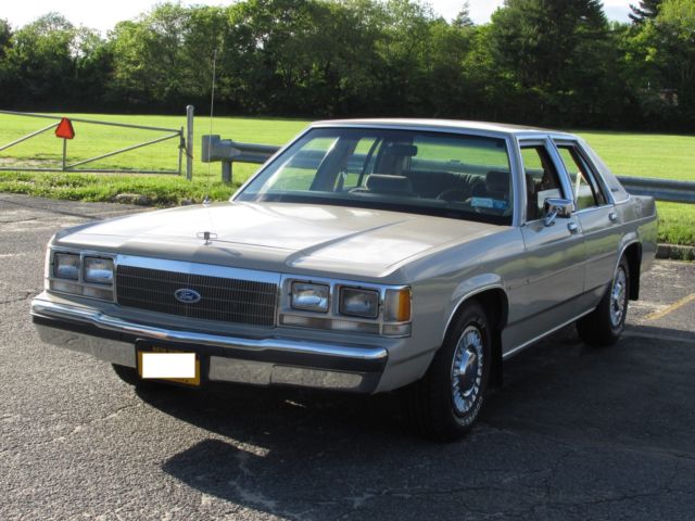 1991 Ford Crown Victoria Police Interceptor - photo 8
