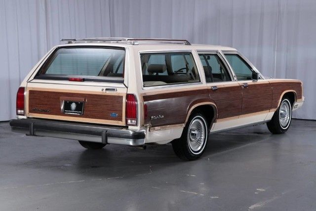 1991 Ford LTD Crown Victoria LX Country Squire - photo 11
