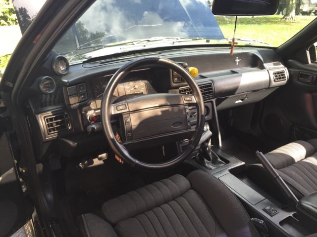 1991 Ford Mustang - photo 10