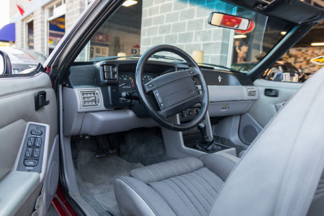 1991 Ford Mustang LX Convertible 2-Door - photo 12