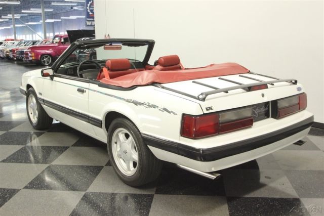 1991 Ford Mustang Convertible - photo 9