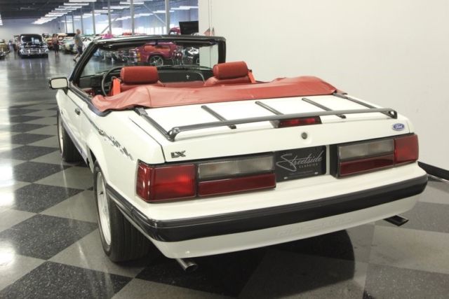 1991 Ford Mustang Convertible - photo 11