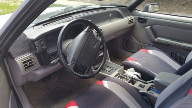 1991 Ford Mustang LX - photo 2
