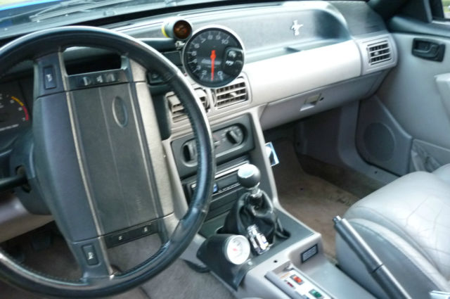 1991 Ford Mustang GT - photo 6