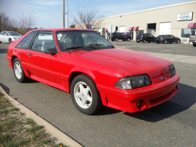 1991 Ford Mustang GT - photo 2