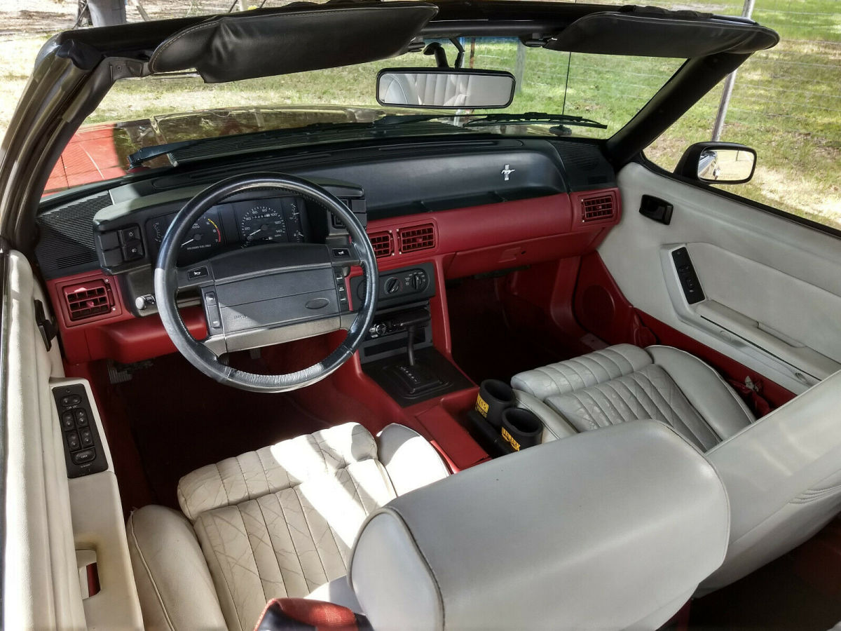 1991 Ford Mustang GT - photo 4