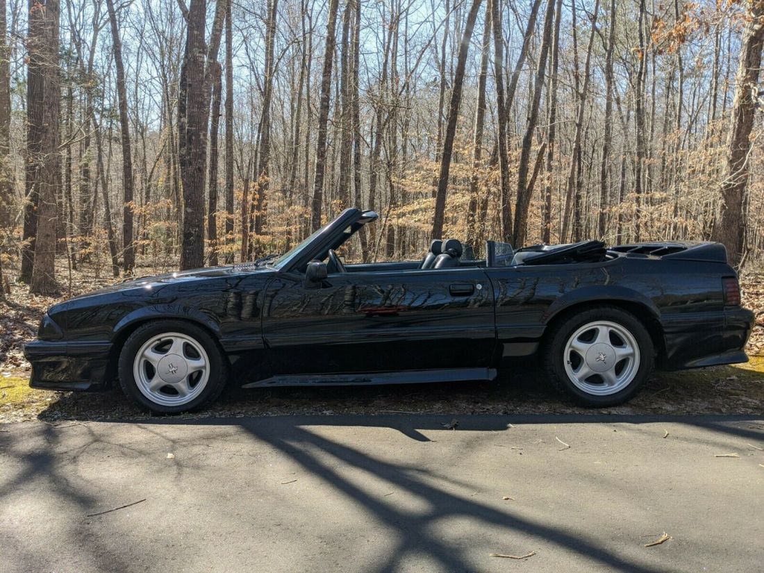 1991 Ford Mustang GT - photo 2