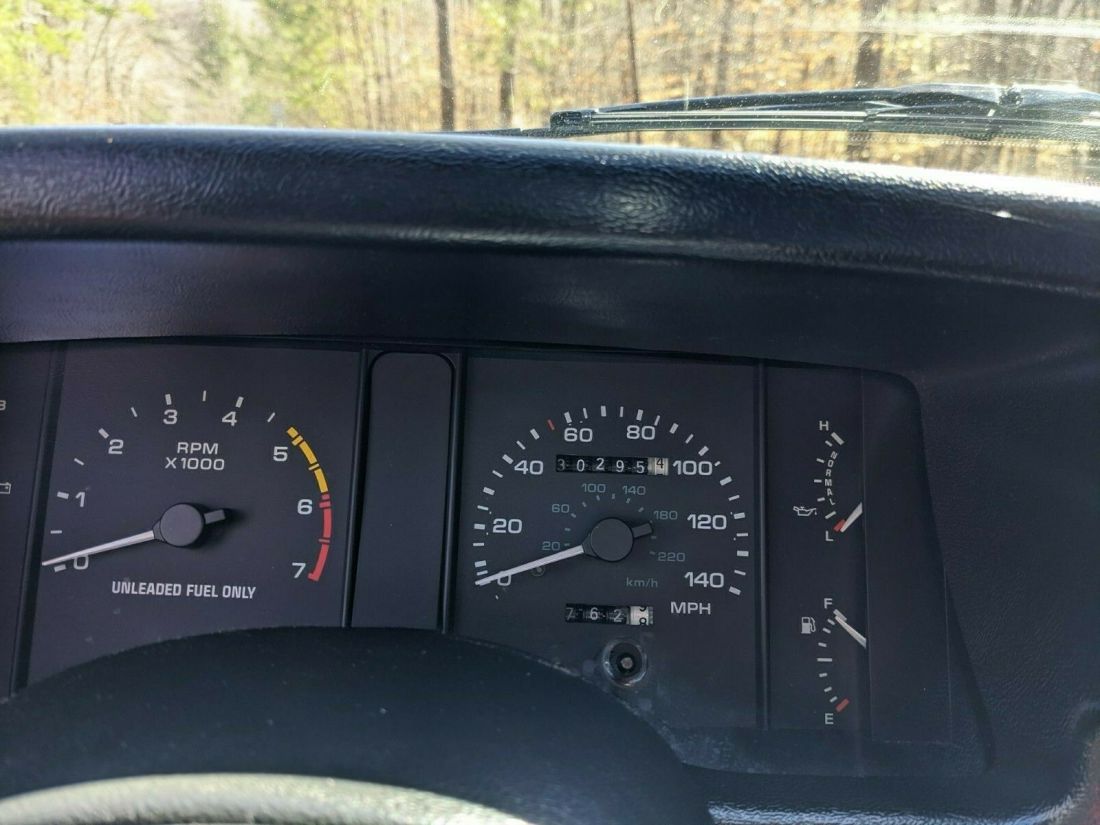 1991 Ford Mustang GT - photo 9