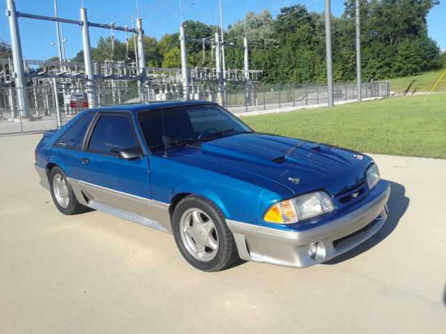 1991 Ford Mustang GT - photo 2