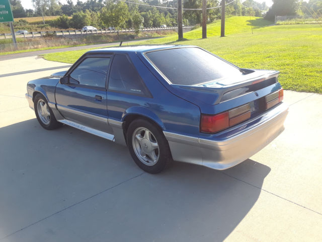 1991 Ford Mustang GT - photo 5