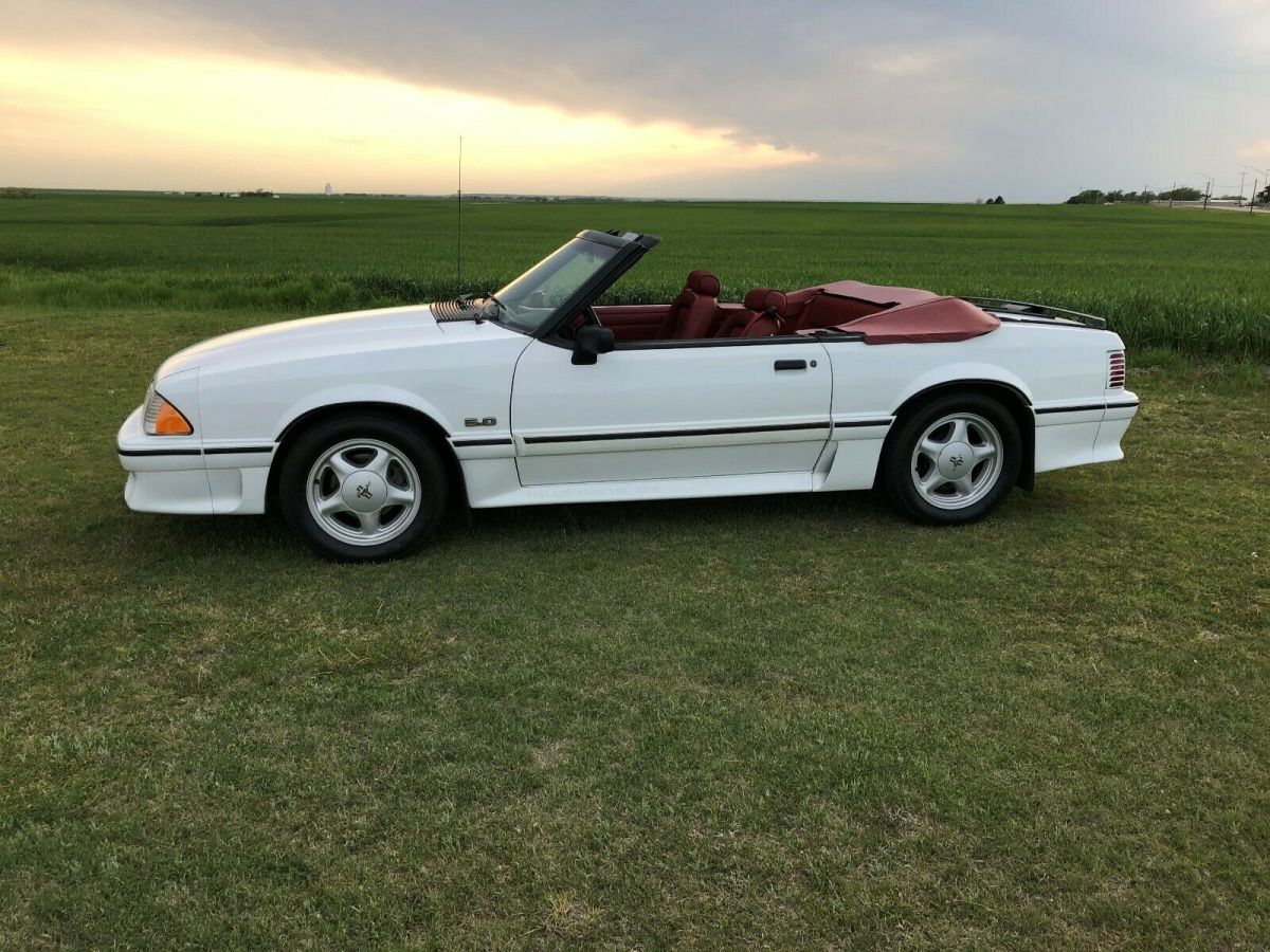 1991 Ford Mustang GT Convertibile 1991 Ford Mustang