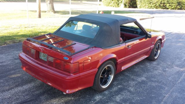 1991 Ford Mustang GT - photo 4