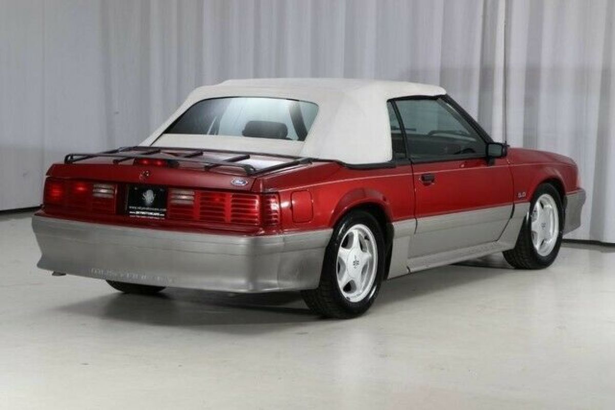 1991 Ford Mustang GT Convertible 5MT - photo 10