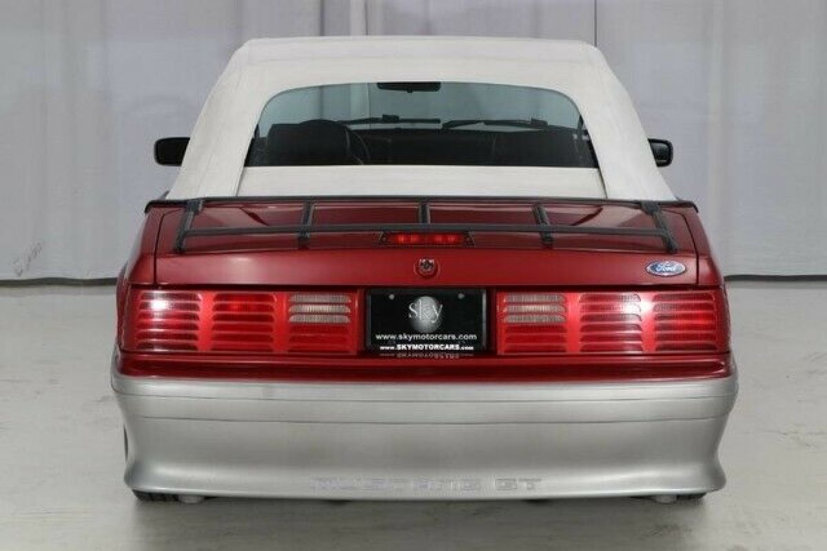1991 Ford Mustang GT Convertible 5MT - photo 13