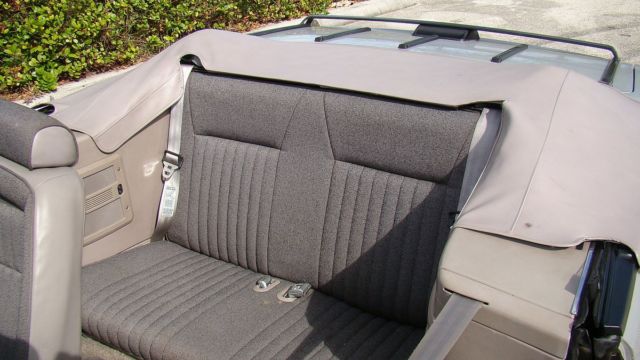 1991 Ford Mustang GT - photo 6