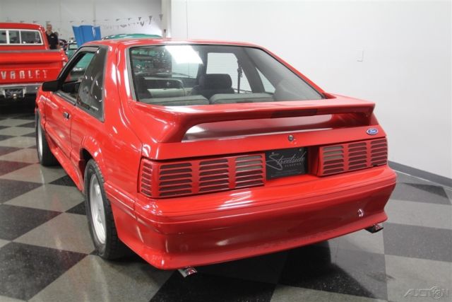 1991 Ford Mustang GT - photo 10