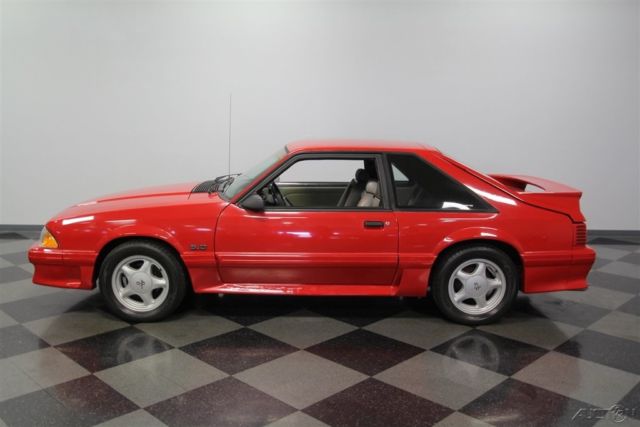 1991 Ford Mustang GT - photo 2