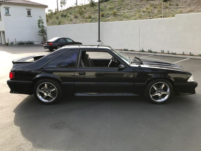 1991 Ford Mustang GT - photo 8