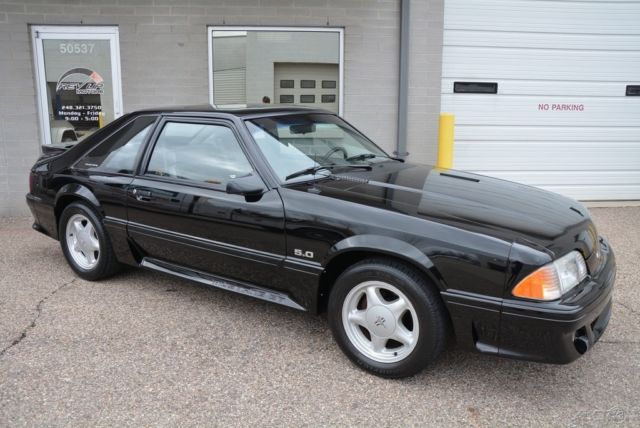 1991 Ford Mustang GT - photo 10
