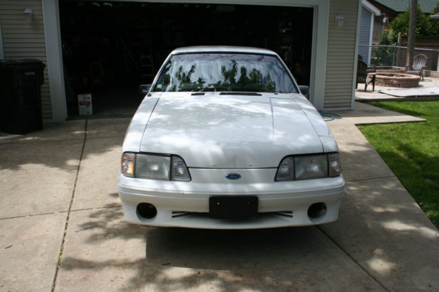 1991 Ford Mustang GT - photo 9