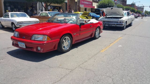 1991 Ford Mustang GT Convertible - photo 5