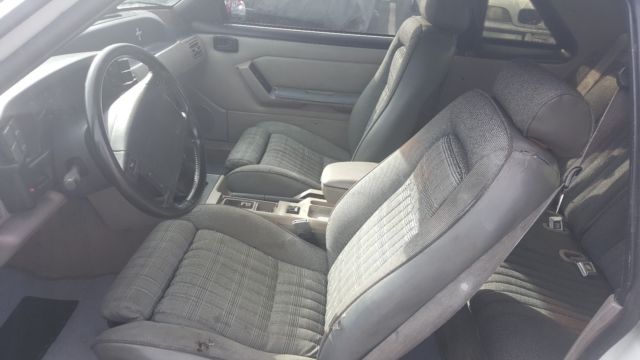 1991 Ford Mustang - photo 8
