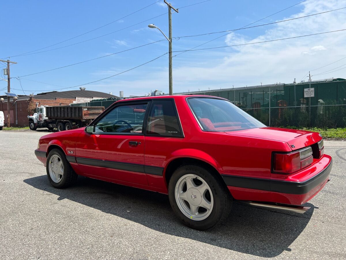 1991 Ford Mustang LX - photo 5