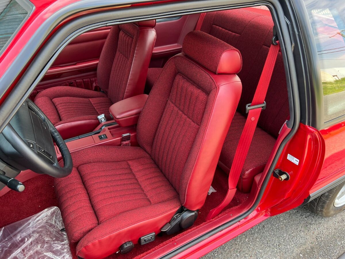 1991 Ford Mustang LX - photo 9