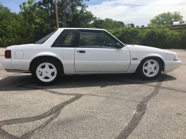 1991 Ford Mustang LX Notchback 5.0L 1991 Ford Mustang
