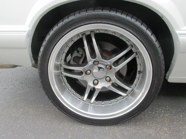1991 Ford Mustang LX - photo 12