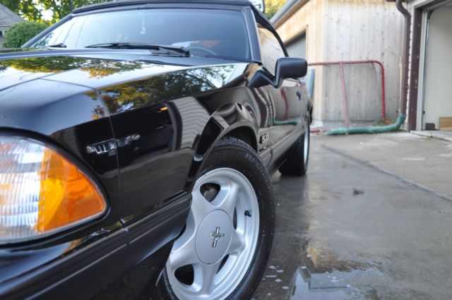 1991 Ford Mustang LX - photo 2