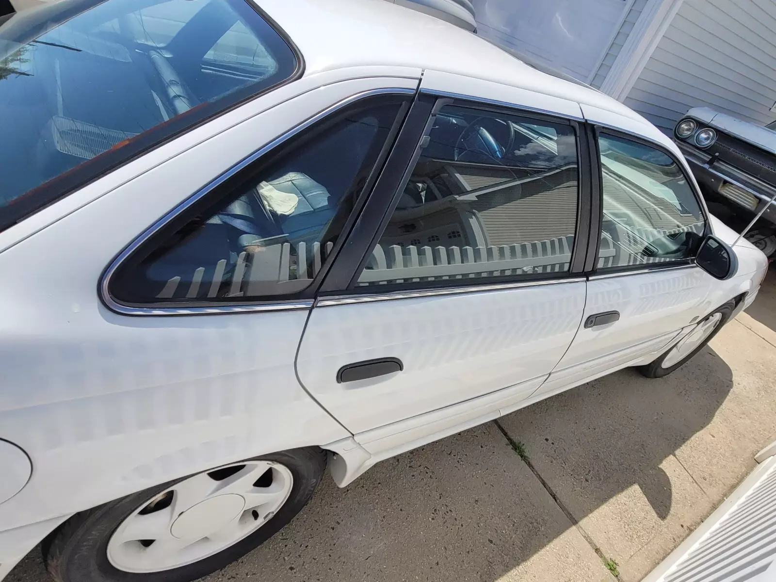 1991 Ford Taurus SHO - photo 2