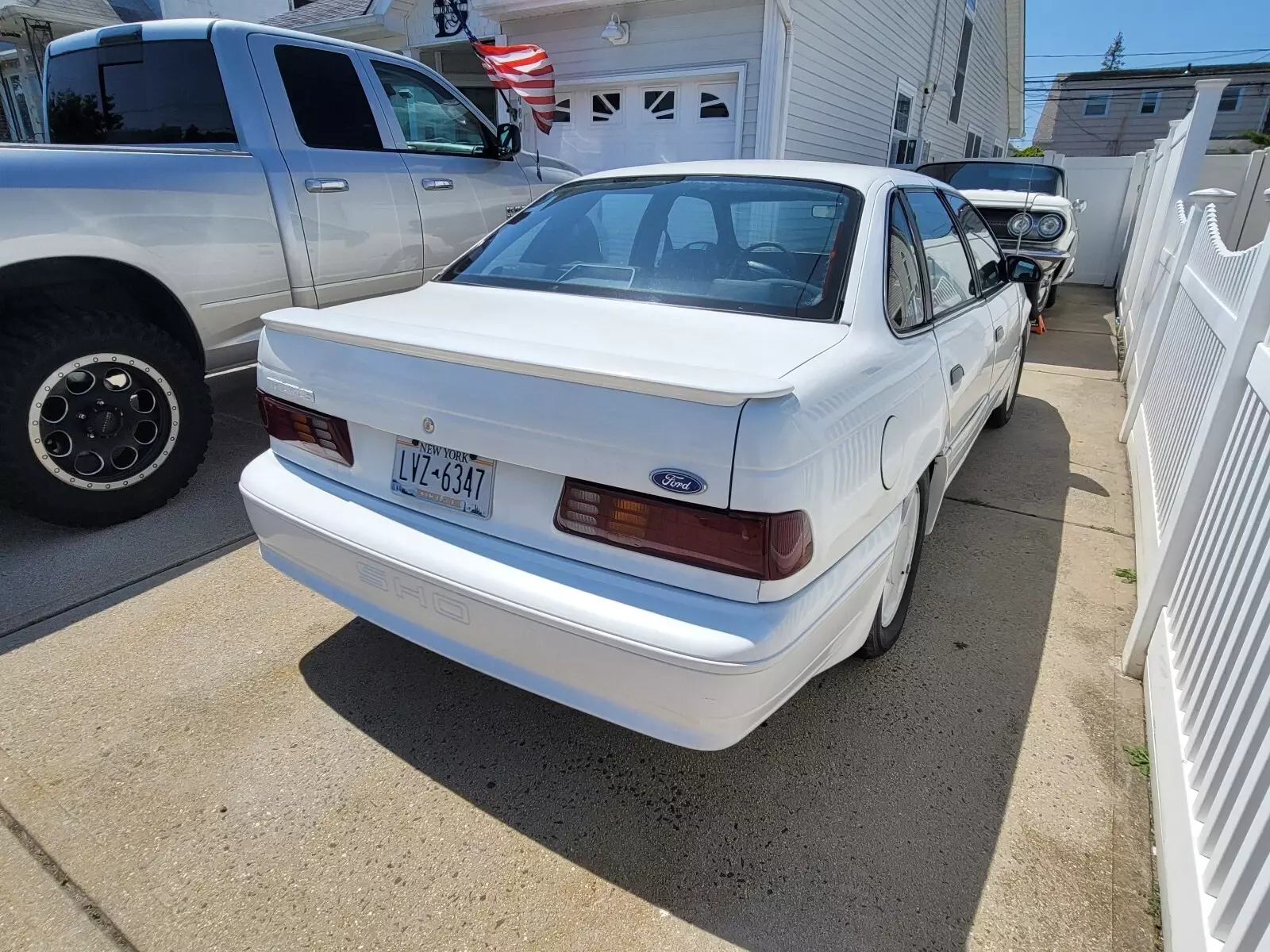 1991 Ford Taurus SHO - photo 3