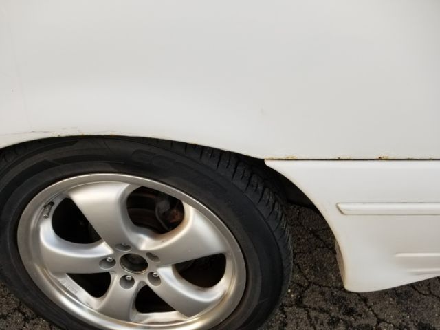 1991 Ford Taurus SHO - photo 11
