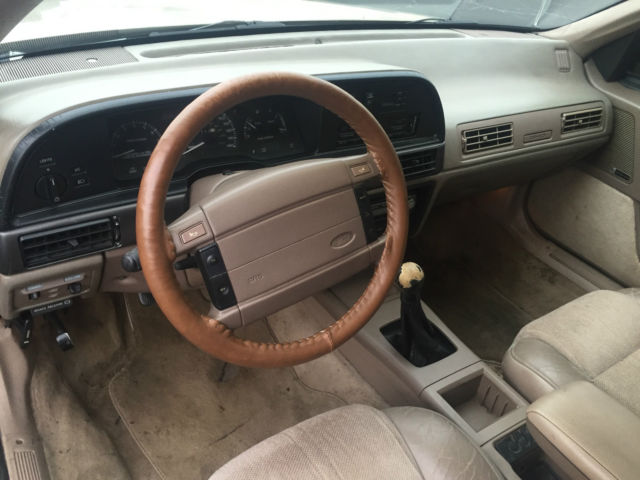 1991 Ford Taurus - photo 5