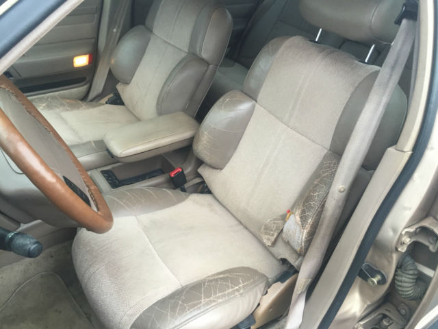 1991 Ford Taurus - photo 6