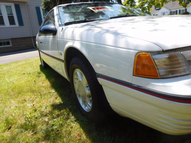 1991 Ford Thunderbird - photo 8
