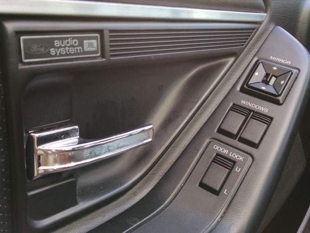 1991 Ford Thunderbird - photo 13