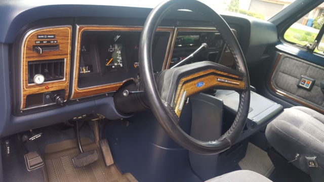 1991 Ford E-Series Van XLT - photo 5