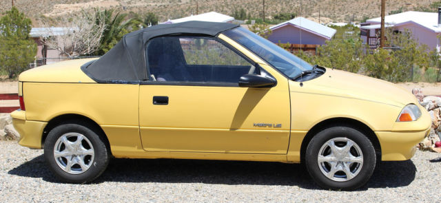 1991 Geo Metro LSi Convertible 2-Door