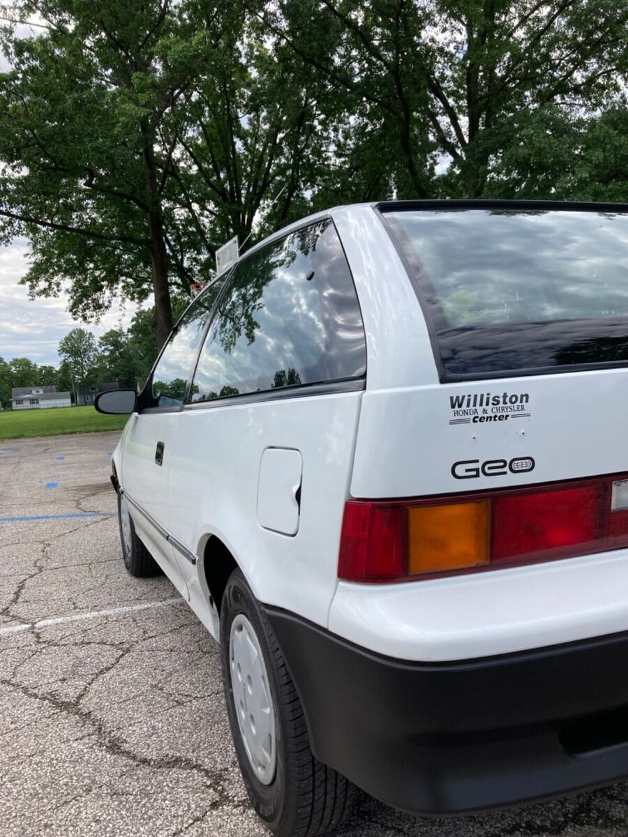 1991 Geo Metro Base - photo 4