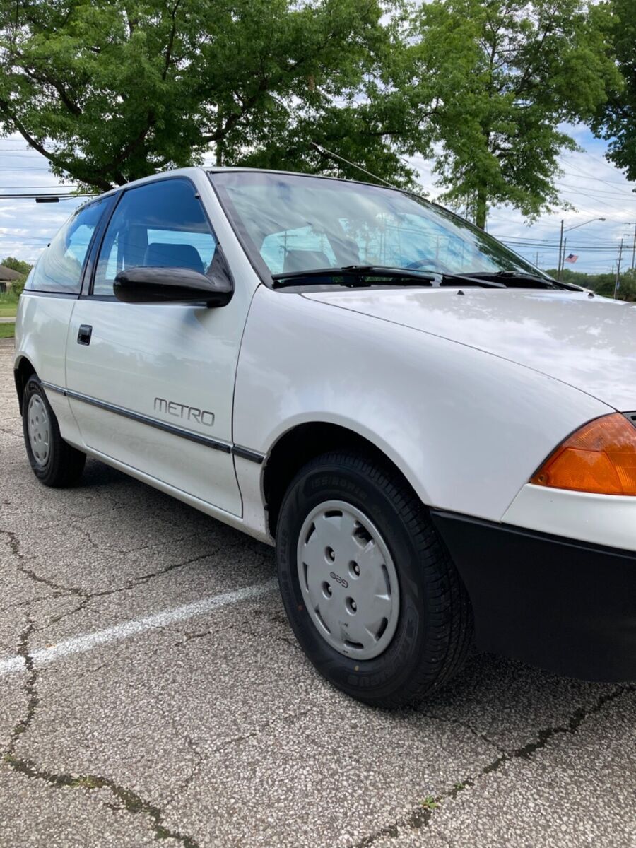 1991 Geo Metro Base - photo 6
