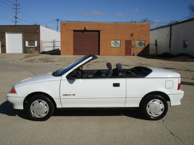 1991 Geo Metro LSi Convertible - 67K Miles - Automatic - AC - Excellent Shape 1991 Geo Metro NO RESERVE AUCTION - LAST HIGHEST BIDDER WINS CAR!