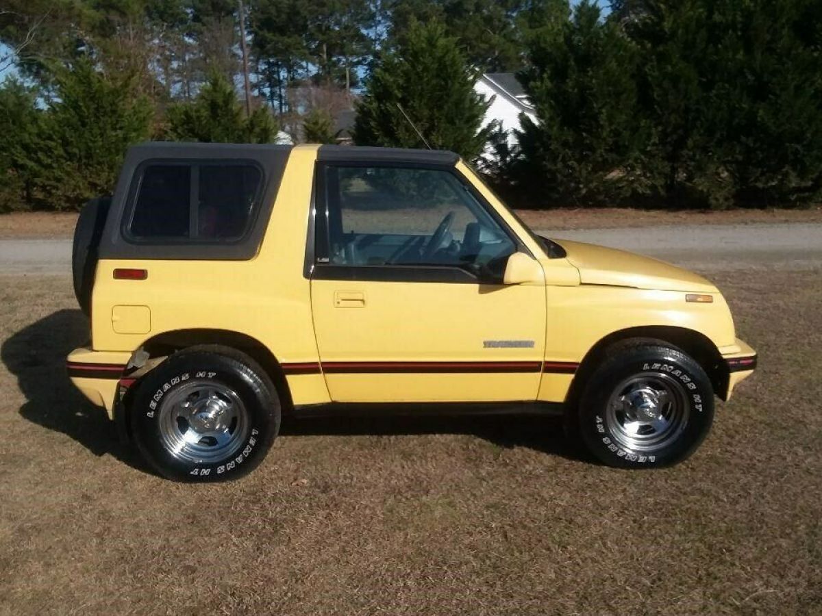 1990 Geo Tracker