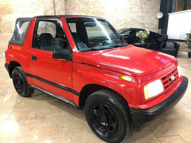 1991 Geo Tracker Base 2dr SUV w/ Soft Top - photo 2
