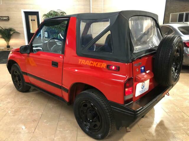 1991 Geo Tracker Base 2dr SUV w/ Soft Top - photo 3