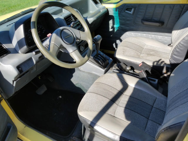 1991 Chevrolet Tracker Base Sport Utility 2-Door - photo 11