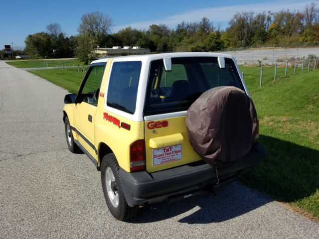1991 Chevrolet Tracker Base Sport Utility 2-Door - photo 7